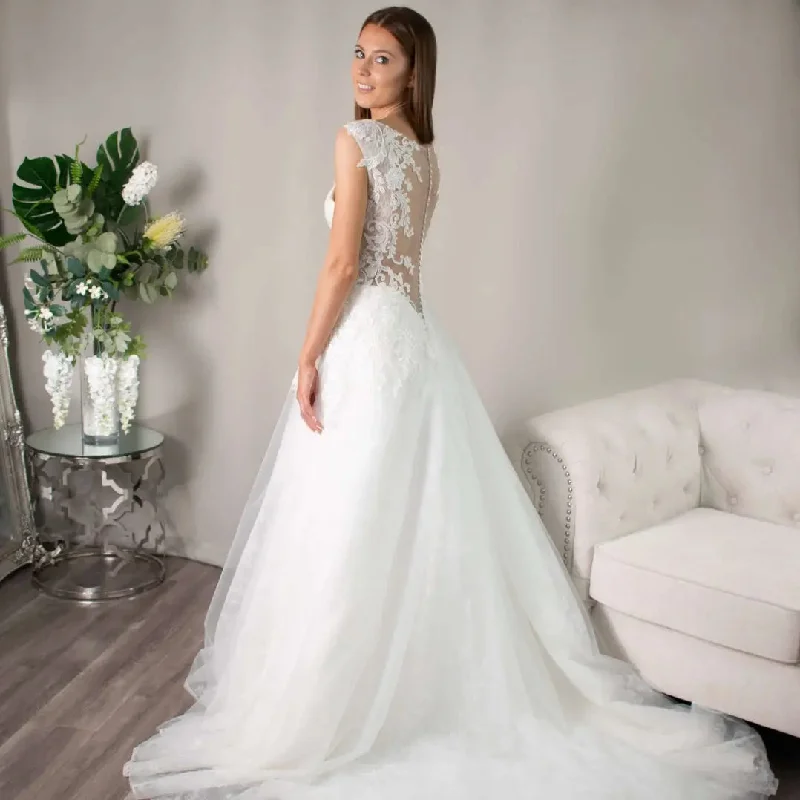 Bernadette Lace A-Line Ballgown Wedding Dress Vintage Style Dress