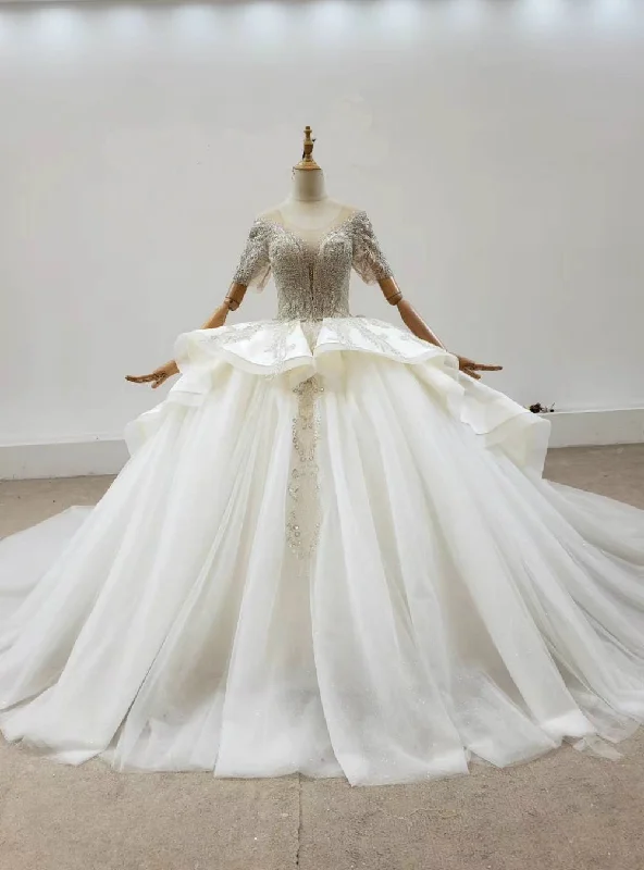 We Offer a Large Numbers Of Ivory White Ball Gown Tulle Satun Short Sleeve Backless Beading Wedding Dress Beaded Lace Wedding