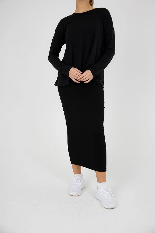 T Shirt Skirt 33" - Black A-line unclassified skirts