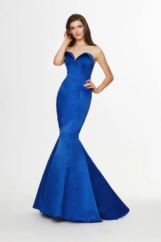 Angela & Alison - 91068 Strapless Sweetheart Satin Mermaid Gown - 1 pc Royal Blue In Size 4 Available Cocktail party dresses