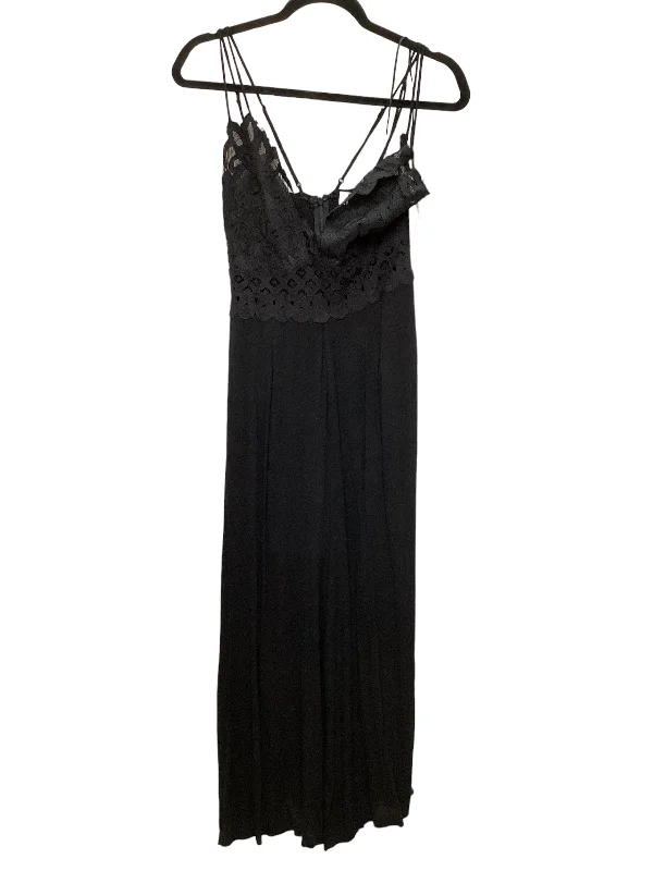 Black Jumpsuit Cme, Size M Halter unclassified dresses