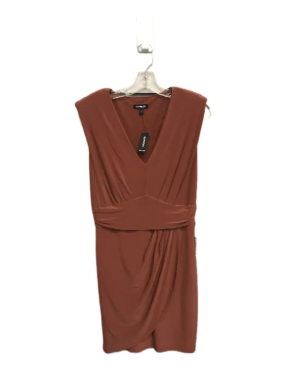 Brown Dress Work By Express, Size: M Tiered unclassified dresses