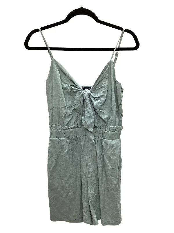 Green Romper One Clothing, Size M Fashionable unclassified dresses