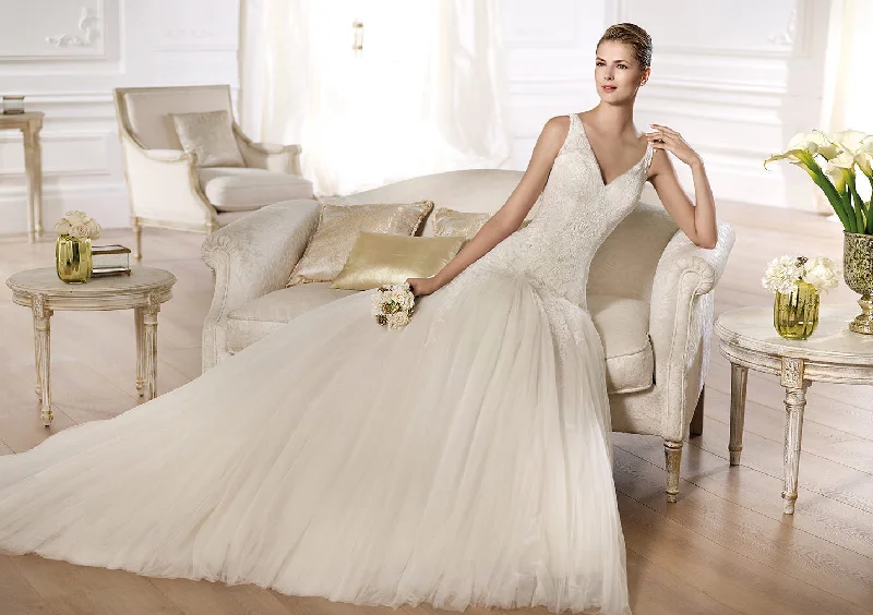 Pronovias Oly Winter unclassified dresses